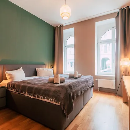 Luga Homes - Zoo Appartement