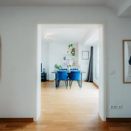 Appartement Luga Homes - Zoo *