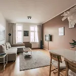 Appartement Luga Homes - Zoo