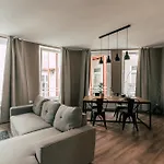 Luga Homes - Zoo Appartement