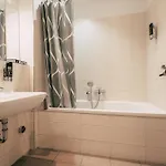 Luga Homes - Zoo Appartement