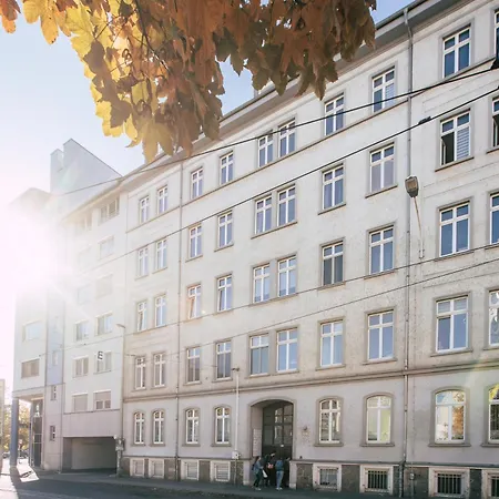 דירה Luga Homes - Zoo *