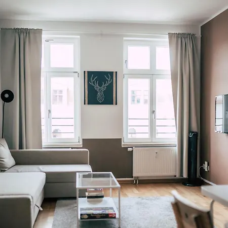 Luga Homes - Zoo Apartamento *