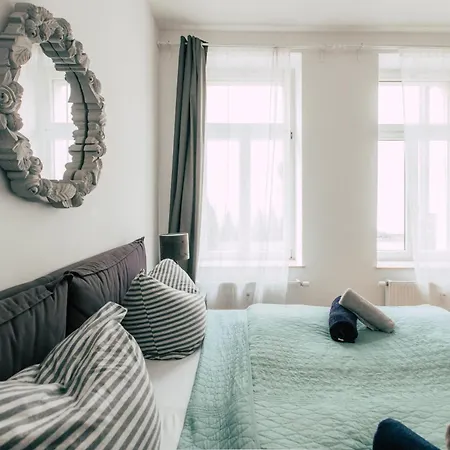 Luga Homes - Zoo Apartamento *