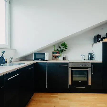 Luga Homes - Zoo * לייפציג