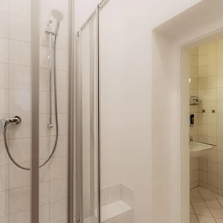Luga Homes - Zoo Apartamento