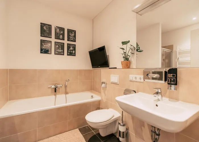 Luga Homes - Zoo לייפציג