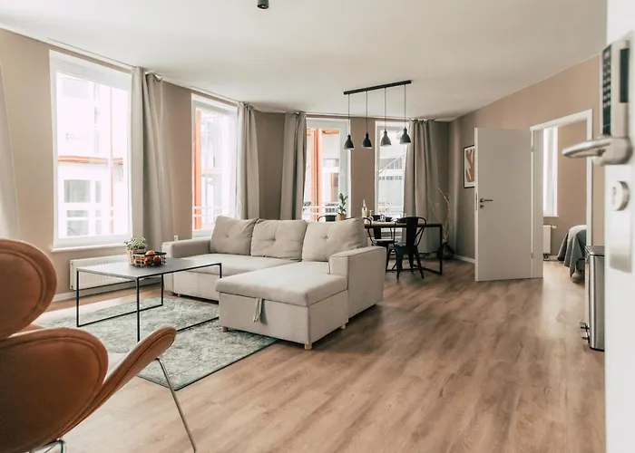 Luga Homes - Zoo * לייפציג