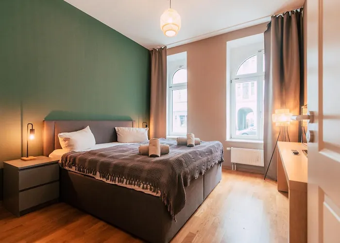 Luga Homes - Zoo דירה